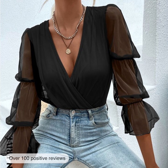 NWOT Beautiful bodysuit - Picture 2 of 6